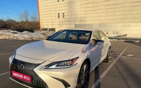 Lexus ES VII, 2021 год, 4 500 000 рублей, 1 фотография