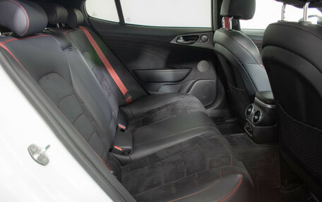 KIA Stinger I, 2021 год, 3 690 000 рублей, 10 фотография