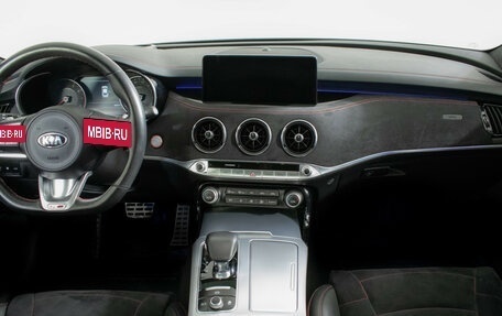 KIA Stinger I, 2021 год, 3 690 000 рублей, 11 фотография