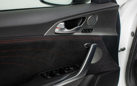 KIA Stinger I, 2021 год, 3 690 000 рублей, 13 фотография