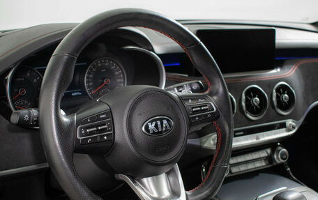 KIA Stinger I, 2021 год, 3 690 000 рублей, 18 фотография