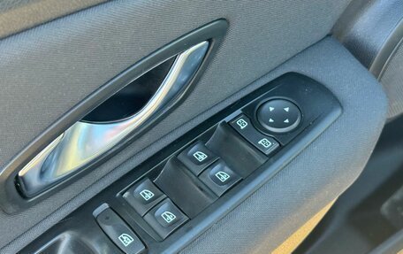 Renault Fluence I, 2010 год, 559 000 рублей, 18 фотография