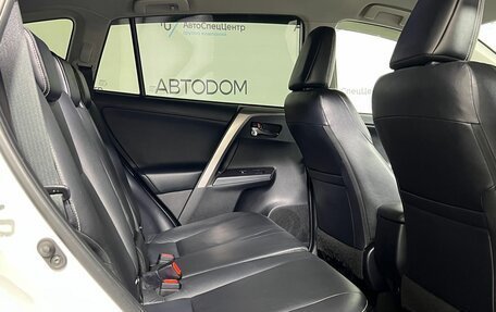 Toyota RAV4, 2018 год, 2 697 000 рублей, 14 фотография