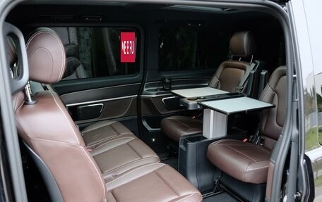 Mercedes-Benz V-Класс, 2016 год, 5 400 000 рублей, 23 фотография