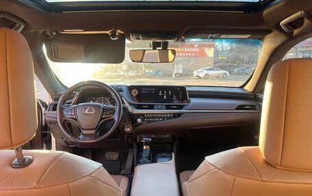 Lexus ES VII, 2021 год, 4 500 000 рублей, 13 фотография