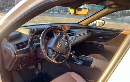 Lexus ES VII, 2021 год, 4 500 000 рублей, 14 фотография