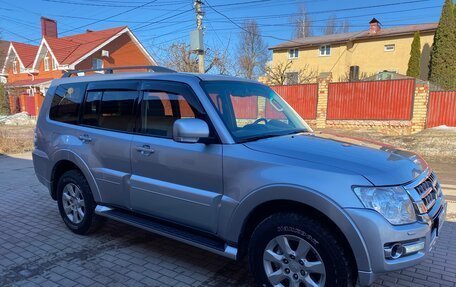 Mitsubishi Pajero IV, 2014 год, 2 895 000 рублей, 3 фотография