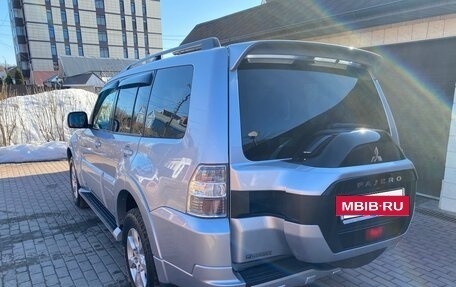 Mitsubishi Pajero IV, 2014 год, 2 895 000 рублей, 7 фотография