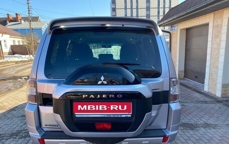 Mitsubishi Pajero IV, 2014 год, 2 895 000 рублей, 9 фотография