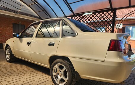 Daewoo Nexia I рестайлинг, 2010 год, 370 000 рублей, 2 фотография