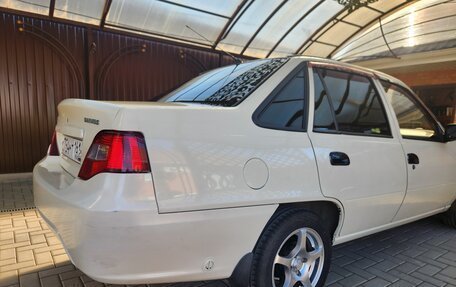 Daewoo Nexia I рестайлинг, 2010 год, 370 000 рублей, 5 фотография