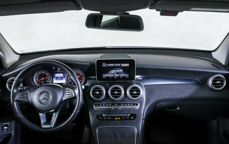 Mercedes-Benz GLC, 2017 год, 3 190 000 рублей, 17 фотография