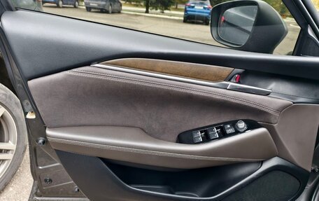 Mazda 6, 2019 год, 2 800 000 рублей, 14 фотография