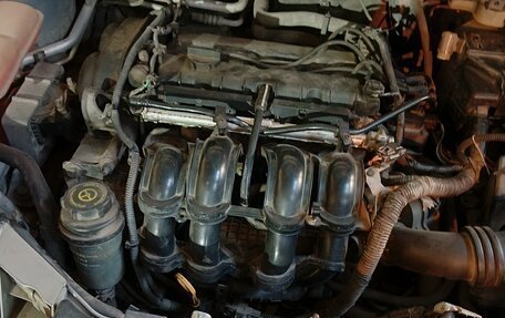 Ford Focus II рестайлинг, 2005 год, 340 000 рублей, 4 фотография