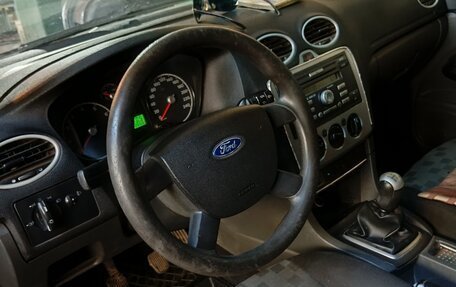 Ford Focus II рестайлинг, 2005 год, 340 000 рублей, 11 фотография