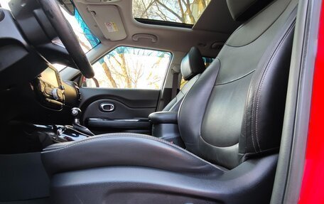 KIA Soul II рестайлинг, 2017 год, 1 690 000 рублей, 6 фотография