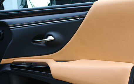 Lexus ES VII, 2022 год, 5 300 000 рублей, 13 фотография