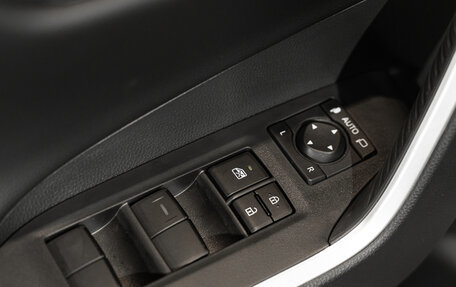 Toyota RAV4, 2025 год, 5 190 000 рублей, 34 фотография