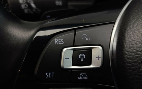 Volkswagen Tiguan II, 2018 год, 3 090 000 рублей, 22 фотография