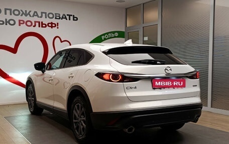 Mazda CX-4, 2022 год, 2 680 000 рублей, 6 фотография