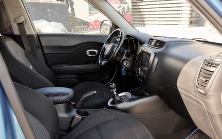 KIA Soul II рестайлинг, 2018 год, 1 348 000 рублей, 6 фотография