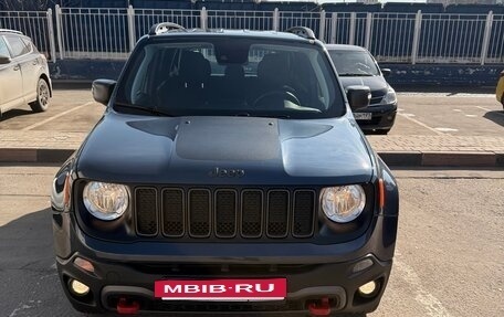 Jeep Renegade I рестайлинг, 2021 год, 2 750 000 рублей, 2 фотография