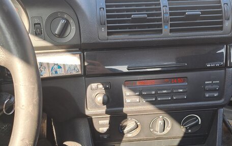 BMW 5 серия, 1999 год, 550 000 рублей, 3 фотография