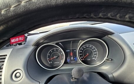 Mitsubishi Outlander III рестайлинг 3, 2011 год, 1 350 000 рублей, 11 фотография