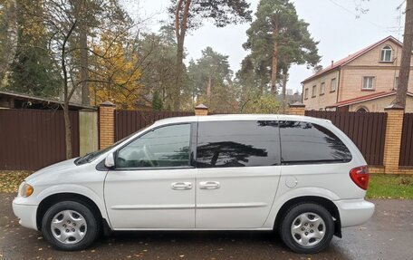 Dodge Caravan IV, 2003 год, 560 000 рублей, 2 фотография