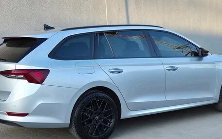 Skoda Octavia IV, 2021 год, 1 610 000 рублей, 7 фотография