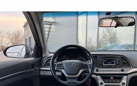 Hyundai Elantra VI рестайлинг, 2018 год, 1 349 000 рублей, 12 фотография