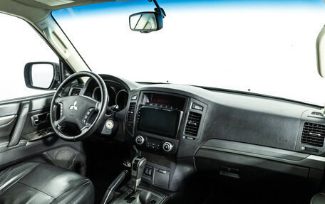 Mitsubishi Pajero IV, 2013 год, 1 699 585 рублей, 9 фотография