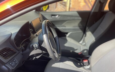 Hyundai Solaris II рестайлинг, 2022 год, 1 699 999 рублей, 13 фотография