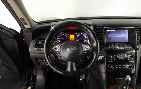 Infiniti FX II, 2011 год, 1 649 000 рублей, 19 фотография