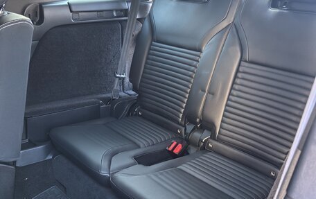 Land Rover Discovery IV, 2021 год, 7 650 000 рублей, 16 фотография