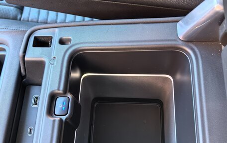 Land Rover Discovery IV, 2021 год, 7 650 000 рублей, 26 фотография