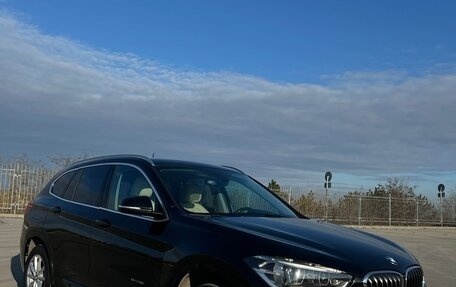 BMW X1, 2017 год, 1 950 000 рублей, 2 фотография