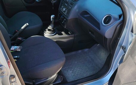 Ford Fiesta, 2007 год, 365 000 рублей, 11 фотография