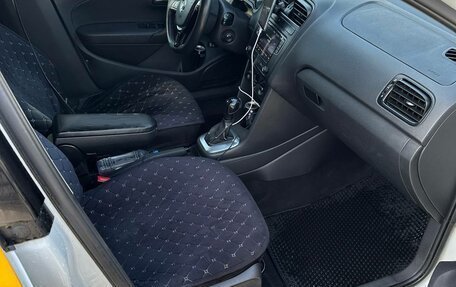 Volkswagen Polo VI (EU Market), 2017 год, 530 000 рублей, 7 фотография