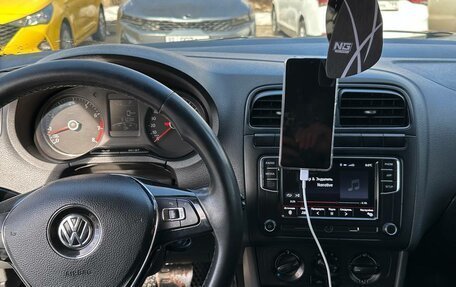 Volkswagen Polo VI (EU Market), 2017 год, 530 000 рублей, 10 фотография