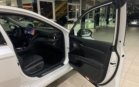 Toyota Camry, 2022 год, 4 700 000 рублей, 14 фотография