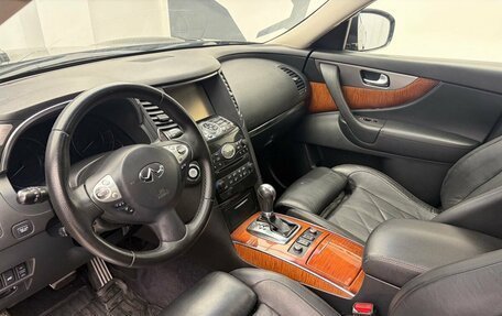 Infiniti QX70, 2017 год, 2 289 000 рублей, 16 фотография