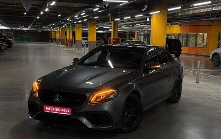 Mercedes-Benz E-Класс AMG, 2018 год, 6 500 000 рублей, 1 фотография