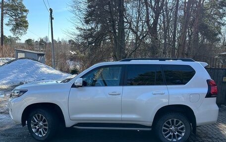 Toyota Land Cruiser Prado 150 рестайлинг 2, 2018 год, 5 750 000 рублей, 1 фотография