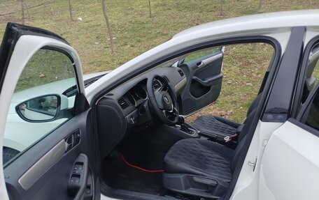 Volkswagen Jetta VI, 2016 год, 1 170 000 рублей, 9 фотография