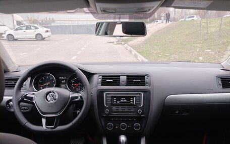 Volkswagen Jetta VI, 2016 год, 1 170 000 рублей, 15 фотография