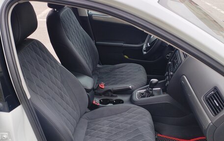 Volkswagen Jetta VI, 2016 год, 1 170 000 рублей, 16 фотография