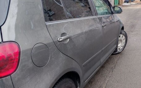 Volkswagen Golf V, 2005 год, 550 000 рублей, 2 фотография