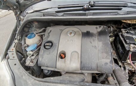 Volkswagen Golf V, 2005 год, 550 000 рублей, 10 фотография