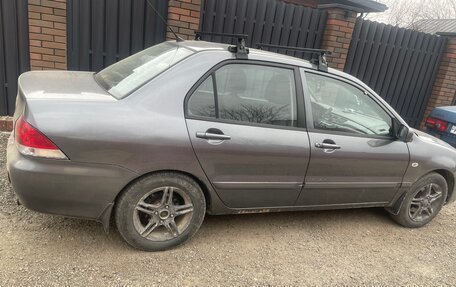 Mitsubishi Lancer IX, 2004 год, 333 333 рублей, 2 фотография